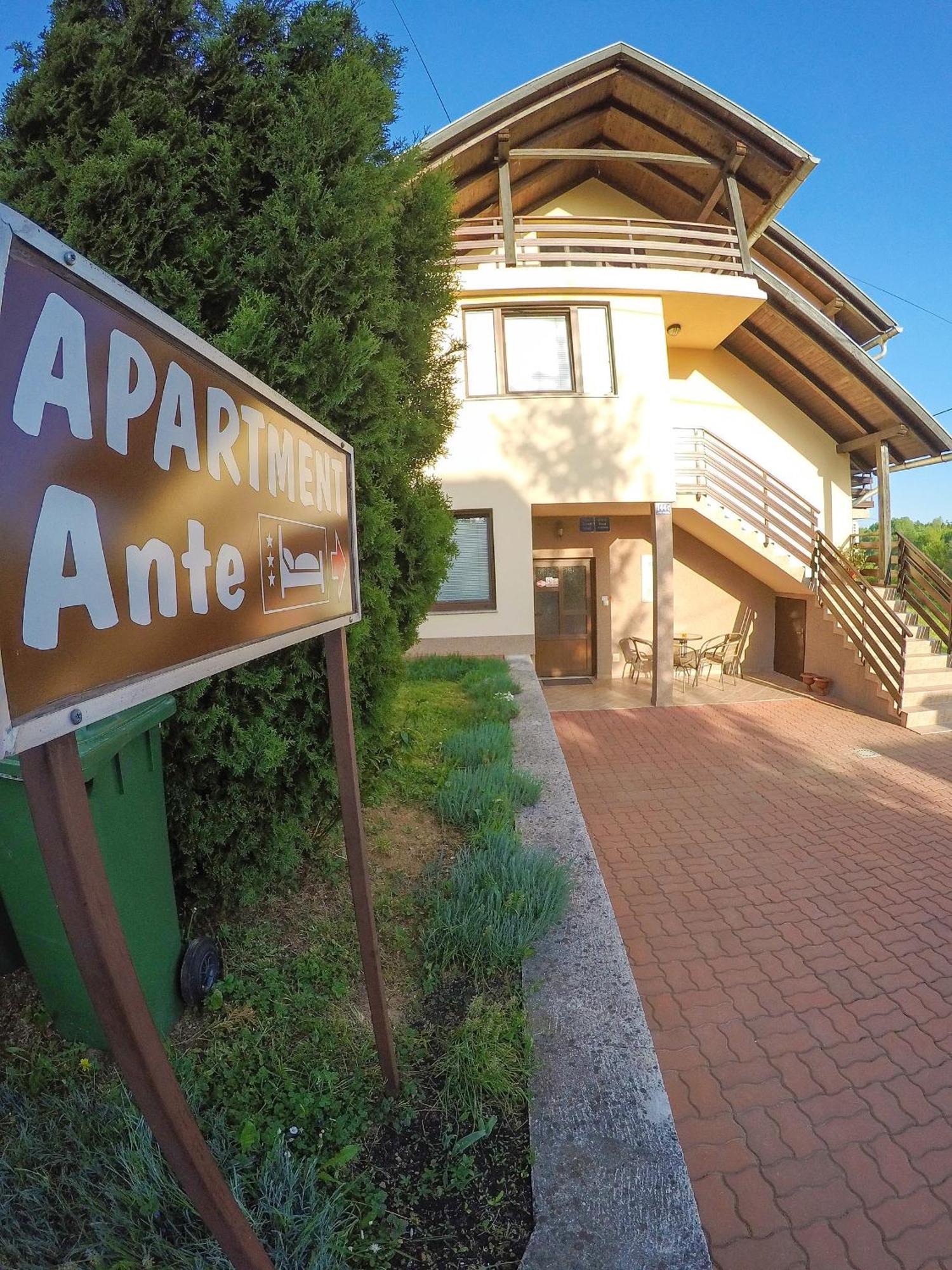 Apartment Ante Szluin Kültér fotó